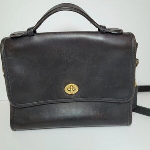 Vintage Coach Court Bag (Style #9870) in Black leather